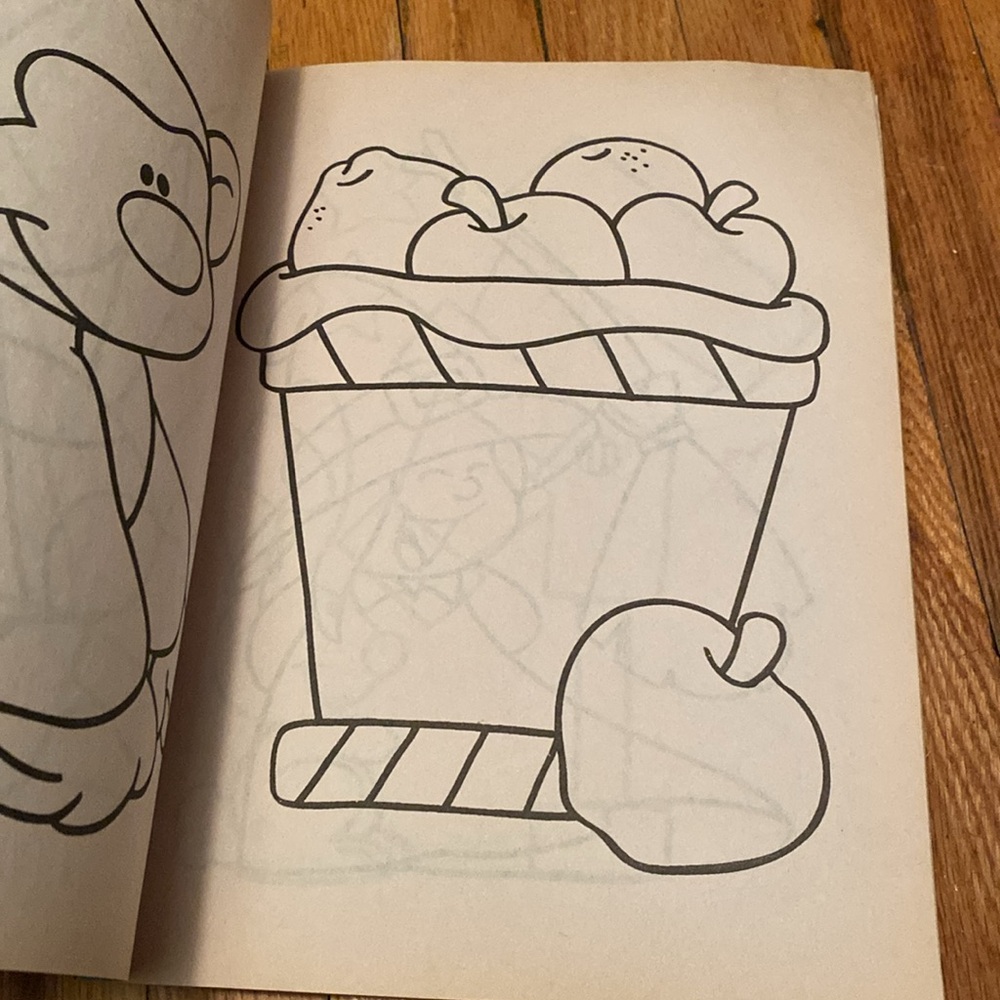 Super Colour Kids Colouring Book - Picture 3 of 3